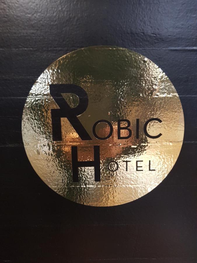 Brit Hotel Essentiel Pontivy Robic 外观 照片